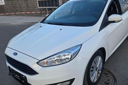 Ford Focus 88.000 km 9.990 &euro; Gelsenkirchen 45884