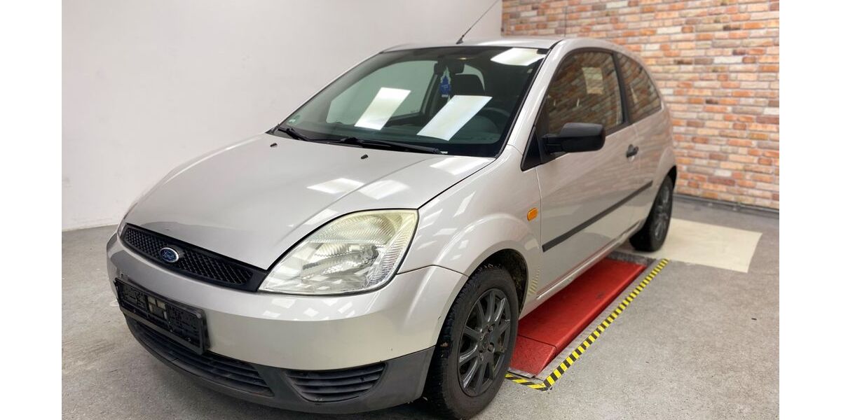 Ford Fiesta 210.000 km 1.200 &euro; Herne 44629