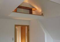ruhige 1 ½ Zimmerwohnung, neue Einbauküche, einzugsfertig, schöne Aussicht.