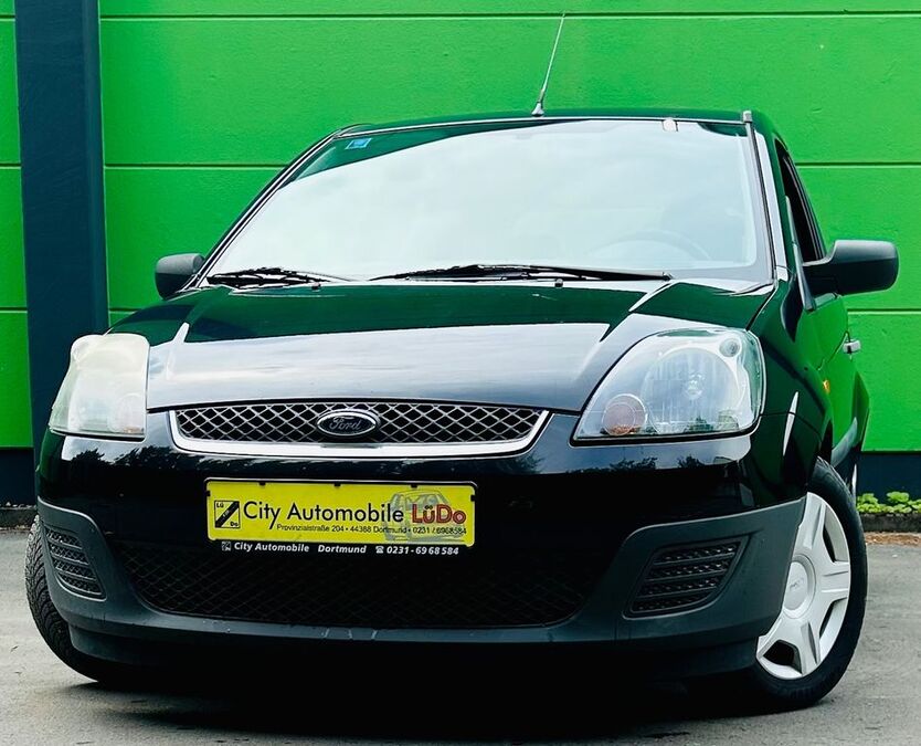 Ford Fiesta 177.762 km 1.990 € Dortmund 44388