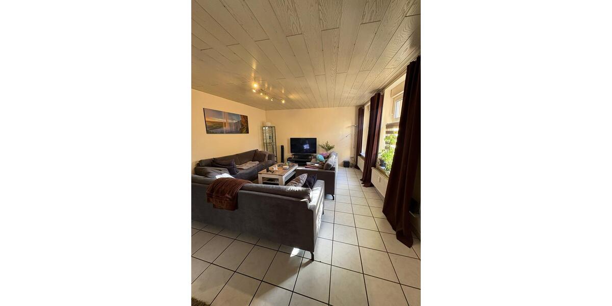 Einfamilienhaus Gelsenkirchen Gelsenkirchen-Mitte - 5 Zimmer, 132 m&sup2;, 950&euro; | Angebot:25646876