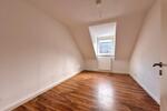 Dachgeschoßwohnung Gelsenkirchen - 4 Zimmer, 73 m&sup2;, 520&euro; | Angebot:26678946