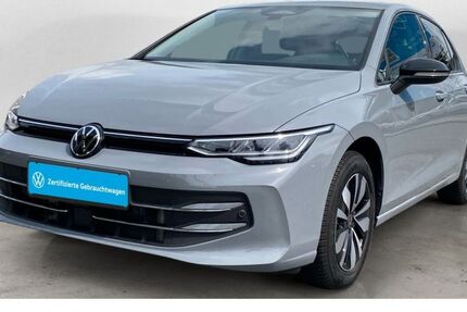 VW Golf 8.473 km 24.740 &euro; Bochum - Linden 44879