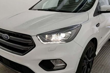 Ford Kuga 159.000 km 13.100 &euro; Wuppertal 42105