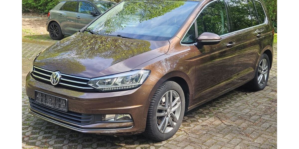 VW Touran 156.450 km 16.900 &euro; Dortmund 44263