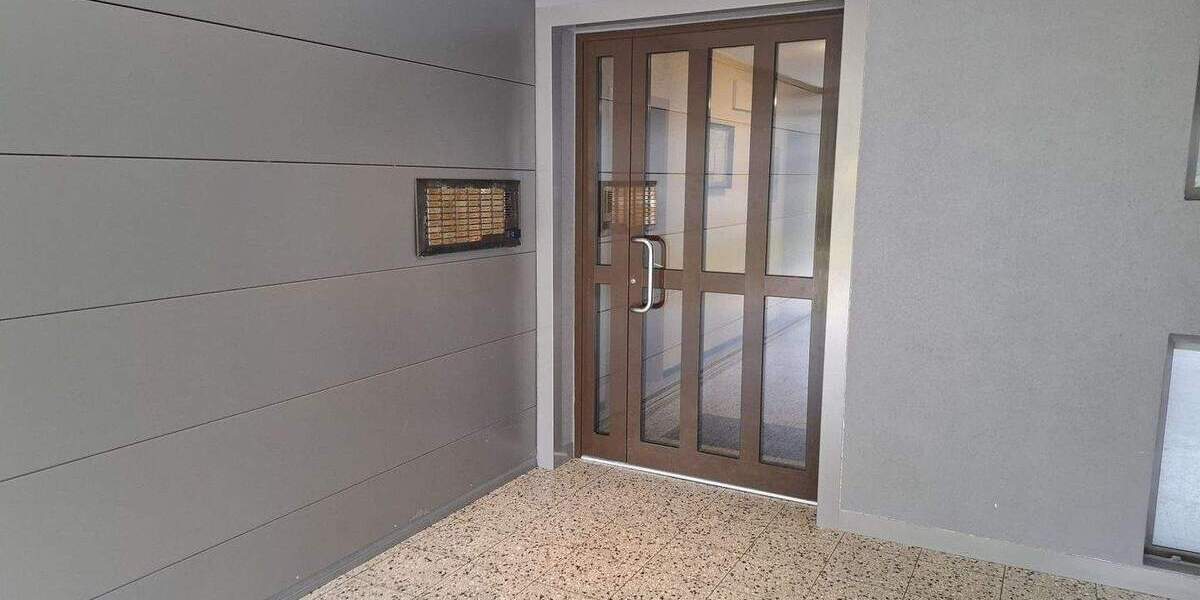 Top renovierte 3-Zimmer-Wohnung - ideal für Eigennutzer oder Anleger 3 zimmer