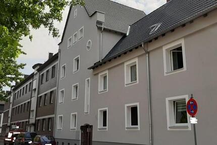 Bei VIVAWEST die Sonnenstrahlen auf dem eigenen Balkon genießen. 3 zimmer