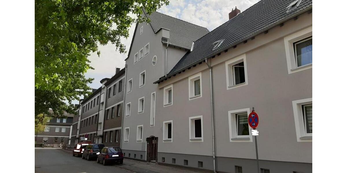 Bei VIVAWEST die Sonnenstrahlen auf dem eigenen Balkon genießen. 3 zimmer