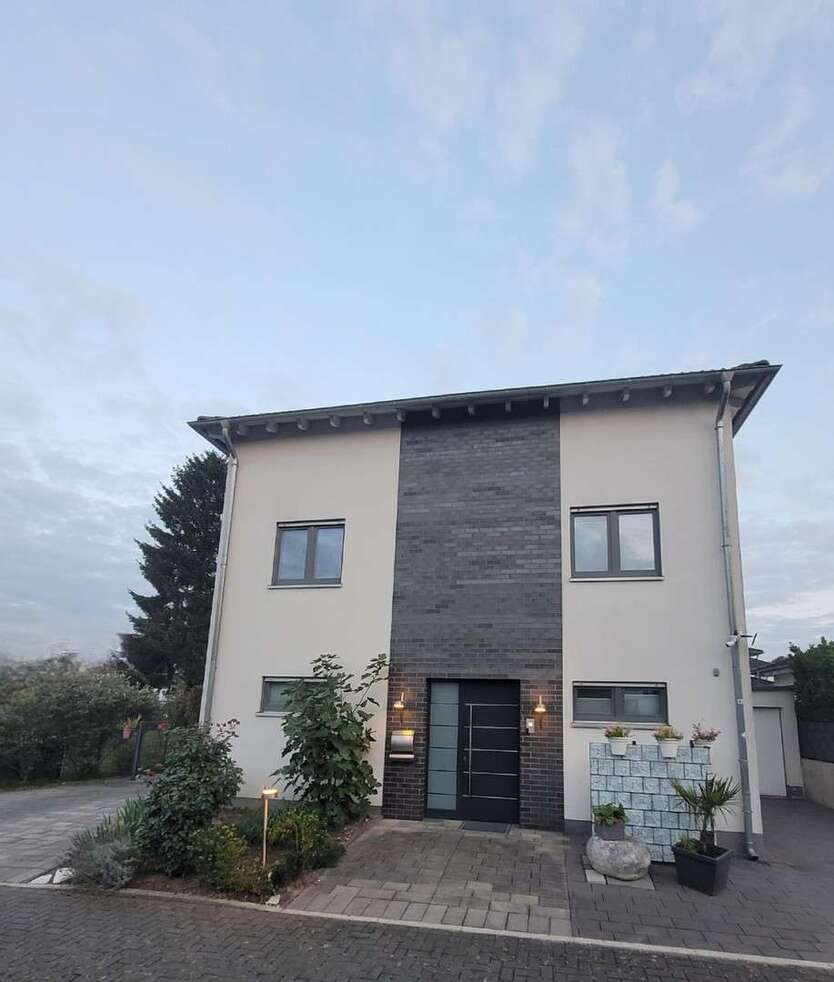 Haus zum Kaufen in Herne 1.069.000 € 178.6 m² 8 zimmer