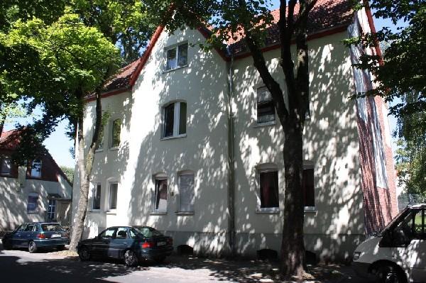 Erdgeschoßwohnung Lünen Brambauer - 3.5 Zimmer, 63 m&sup2;, 352&euro; | Angebot:26243190