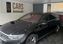 VW Passat Variant