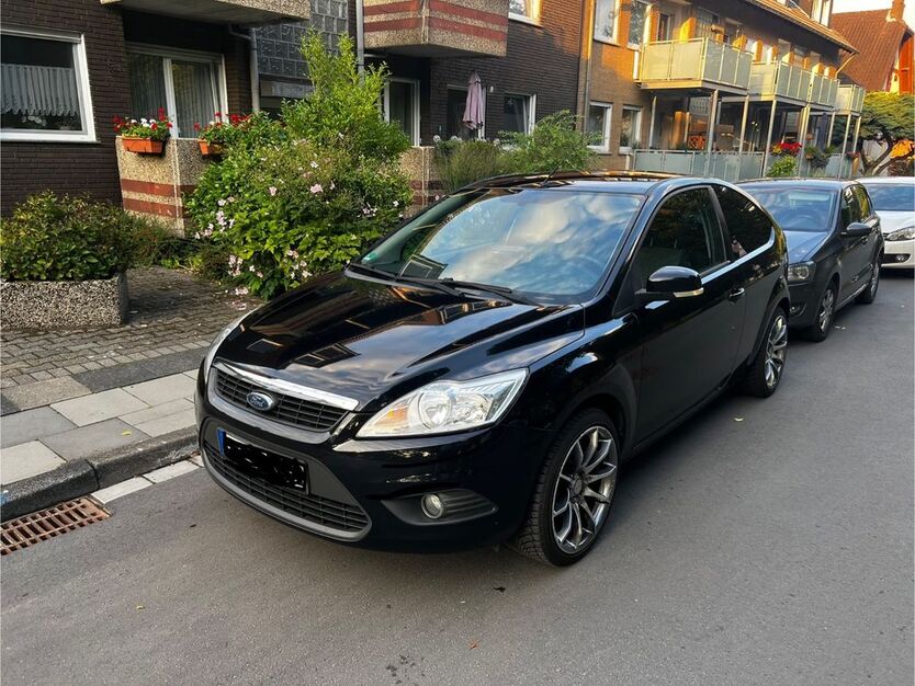 Ford Focus 133.000 km 3.450 € Bottrop 46244