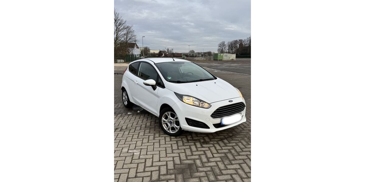 Ford Fiesta 93.300 km 7.000 &euro; Herne 44625