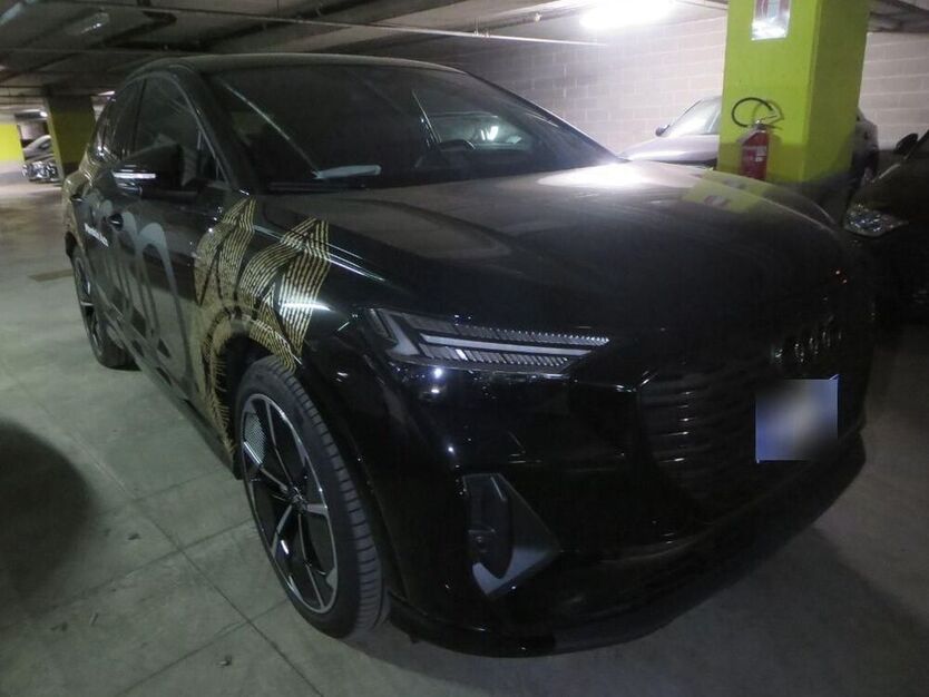 Q4 e-tron
