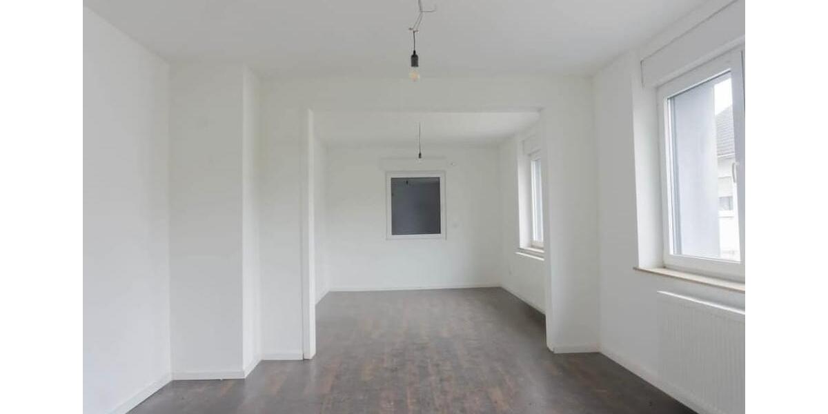 Mehrfamilienhaus, Wohnhaus Bochum Höntrop - 12 Zimmer, 229 m&sup2;, 3.000&euro; | Angebot:26029712