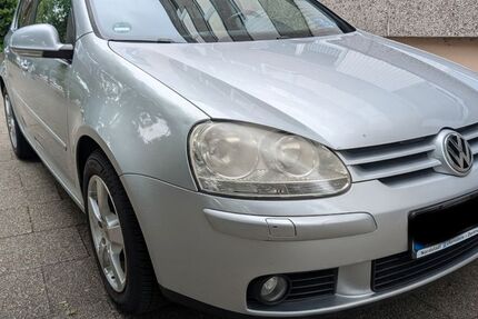 VW Golf 145.314 km 4.700 &euro; Herne 44629