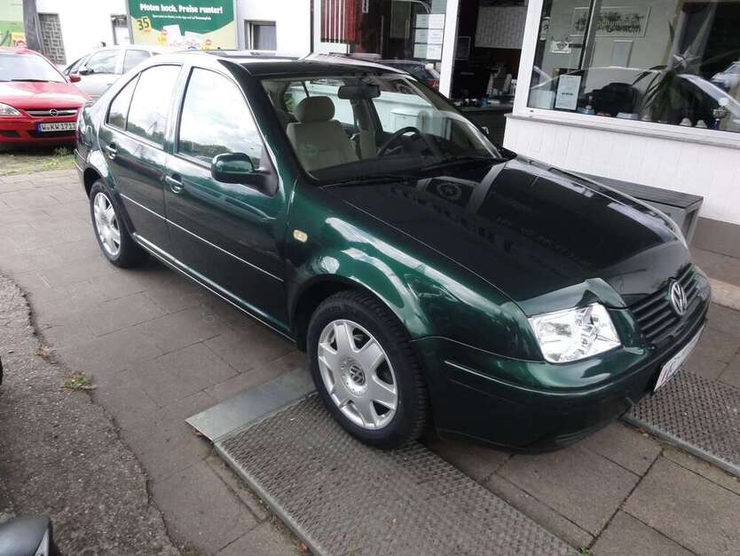 VW Bora 99.000 km 3.990 € Bochum 44879