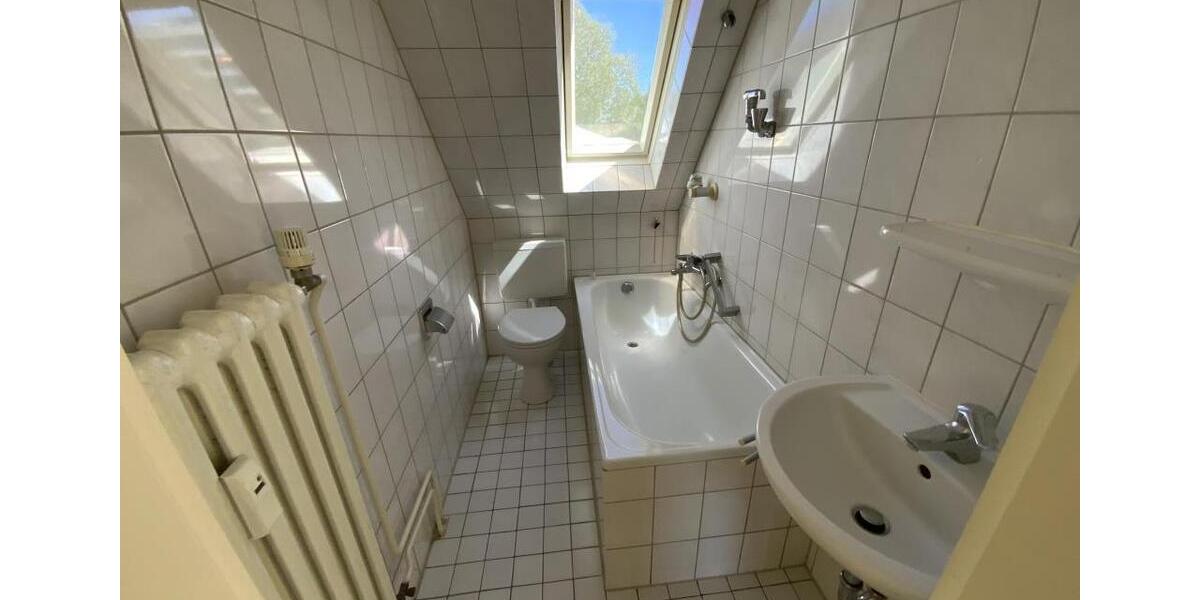 Dachgeschoßwohnung Dortmund Gartenstadt - 2 Zimmer, 40 m&sup2;, 410&euro; | Angebot:26405900