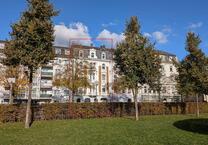 Helle gehobene 5-Zi.-Whg, Mega Aussicht, Platz d. Republik, 42107