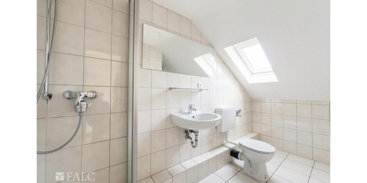 Dachgeschoßwohnung Wuppertal Elberfeld - 1 Zimmer, 40 m&sup2;, 395&euro; | Angebot:25784523