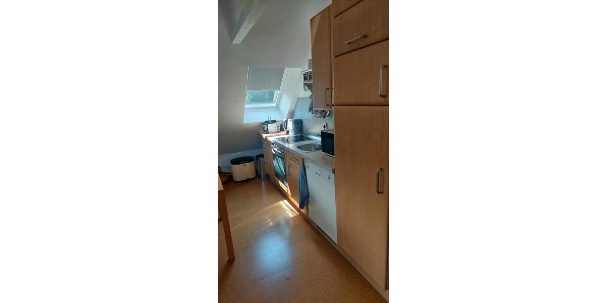 Dachgeschoßwohnung Dortmund Aplerbeck - 1 Zimmer, 70 m&sup2;, 1.250&euro; | Angebot:26426324