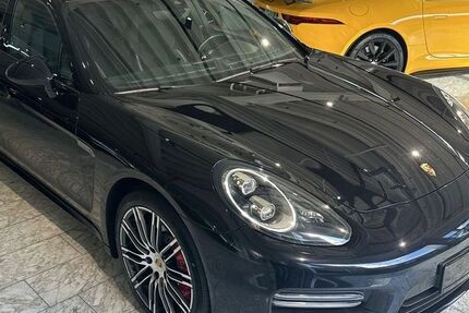 Porsche Panamera 130.000 km 42.900 &euro; Bottrop 46238