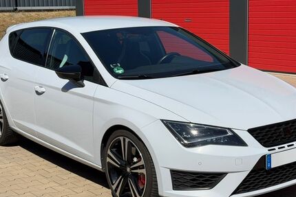 Seat Leon 175.349 km 14.915 &euro; Holzwickede 59439