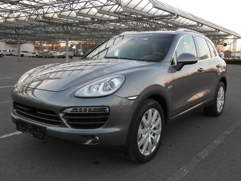 Porsche Cayenne 171.589 km 18.450 € Bochum 44807