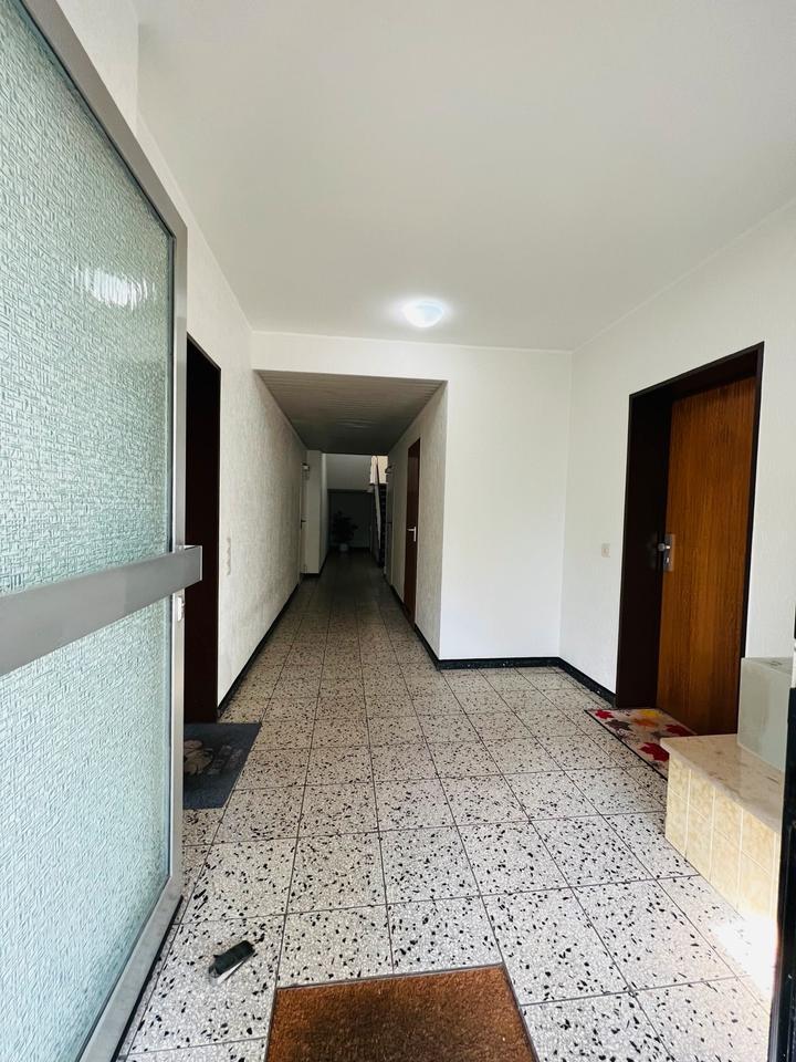 BÜRO33qm*TOP Lage Frankenstr.BREDENEY*Stark befahren+Fensterfront zimmer