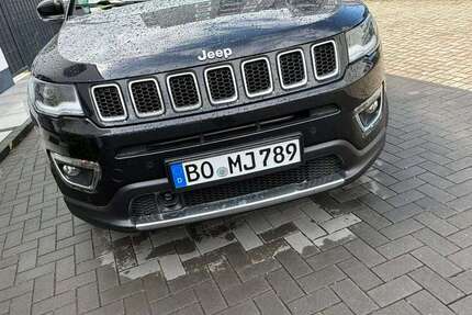 Jeep Compass 52.000 km 13.700 &euro; Bochum 44892
