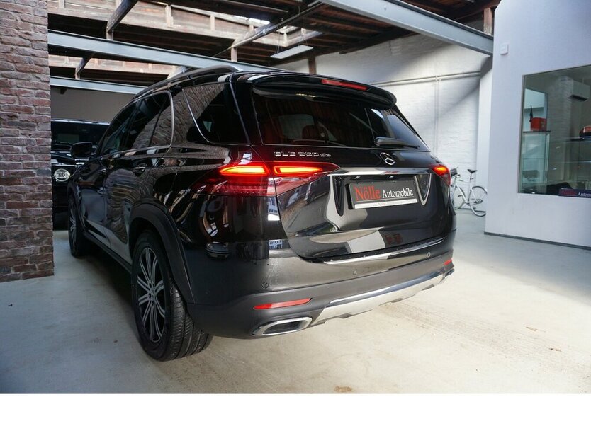 Mercedes-Benz GLE 350 de Leder20´ MBUX Burm Pano360° Exklusiv 6.308 km 79.800 € Wuppertal 42327