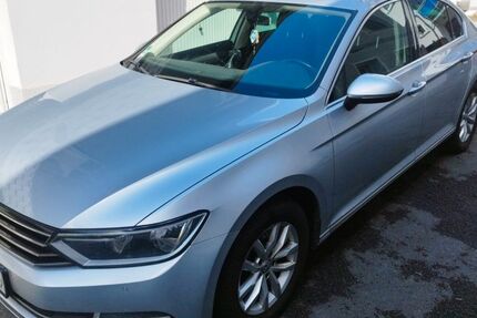 VW Passat 173.000 km 9.900 &euro; Oberhausen 46049