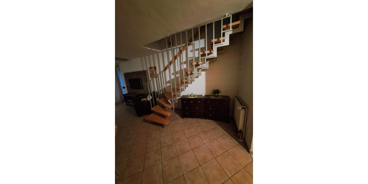 Attraktive 3-Zimmer Maisonette-Wohnung m. SW-Balkon 3 zimmer