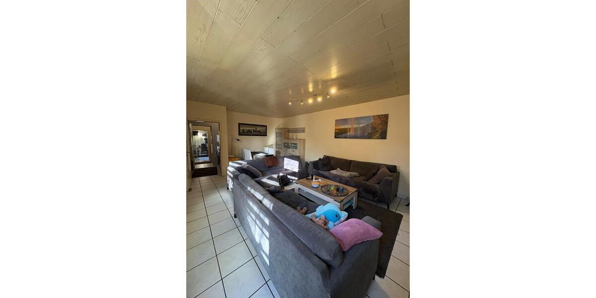 Einfamilienhaus Gelsenkirchen Gelsenkirchen-Mitte - 5 Zimmer, 132 m&sup2;, 950&euro; | Angebot:25646876