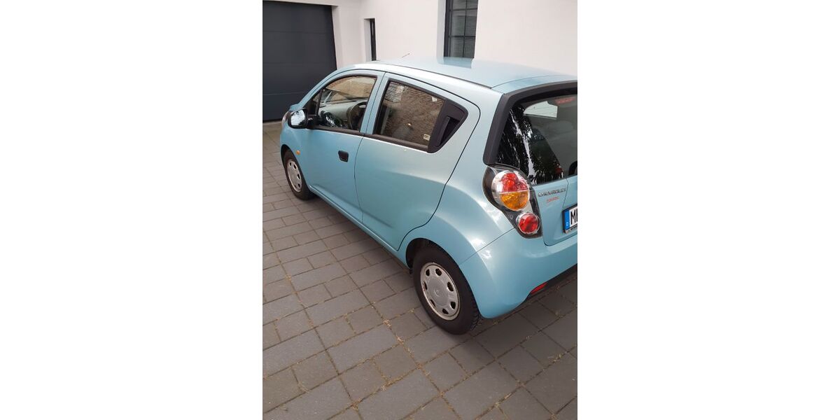 Chevrolet Spark 178.500 km 1.450 &euro; Mülheim 45478