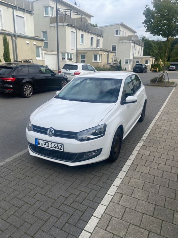 VW Polo 178.318 km 5.200 € Wuppertal 42279