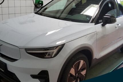 Volvo XC40 13.461 km 33.990 &euro; Essen-Kray 45309