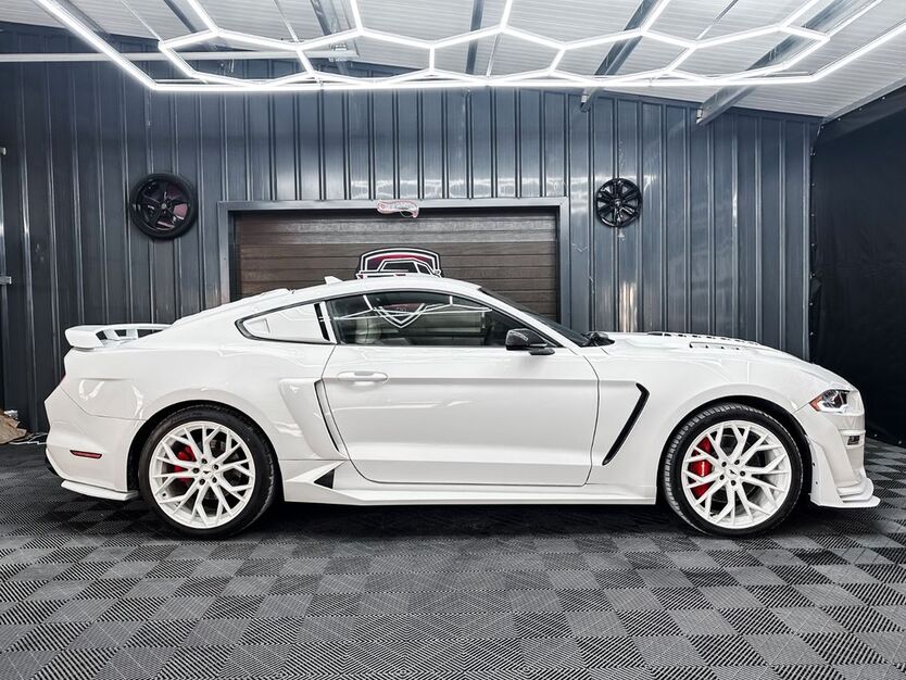 Ford Mustang 29.900 km 31.990 € Bochum 44809