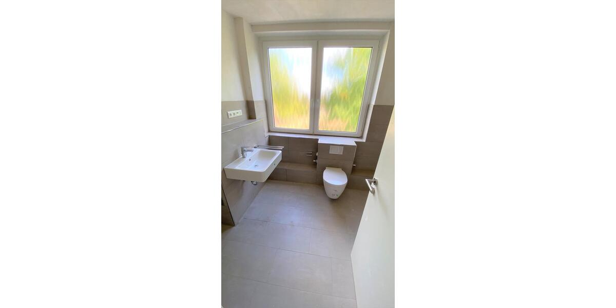 *** Covivio modernisiert für Sie! Charmante EG-Wohnung mit Duschbad! *** 4 zimmer