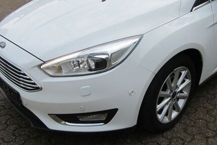 Ford Focus 123.000 km 7.500 € Herne 44625