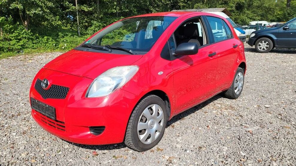 Yaris