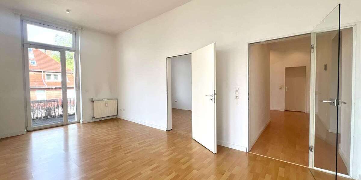 Etagenwohnung Bochum Innenstadt - 2.5 Zimmer, 74 m&sup2;, 1.051&euro; | Angebot:26795288