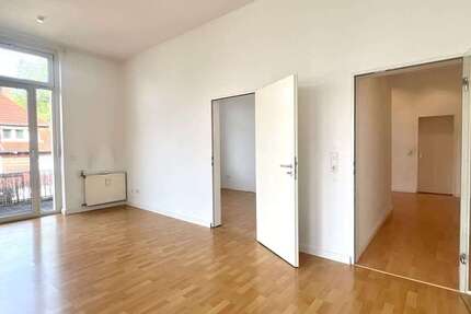 Wohnung Bochum Innenstadt - 2.5 Zimmer, 74 m&sup2;, 1.051&euro; | Angebot:26795288