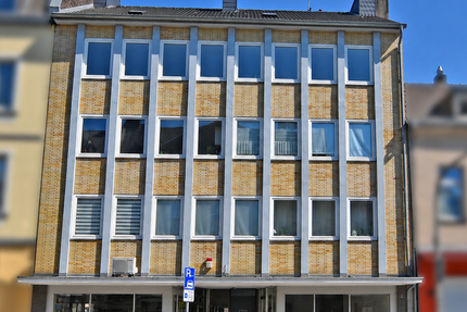 Haus Oberhausen Alt-Oberhausen - 9 Zimmer, 322 m&sup2;, 430.000&euro; | Angebot:27001946