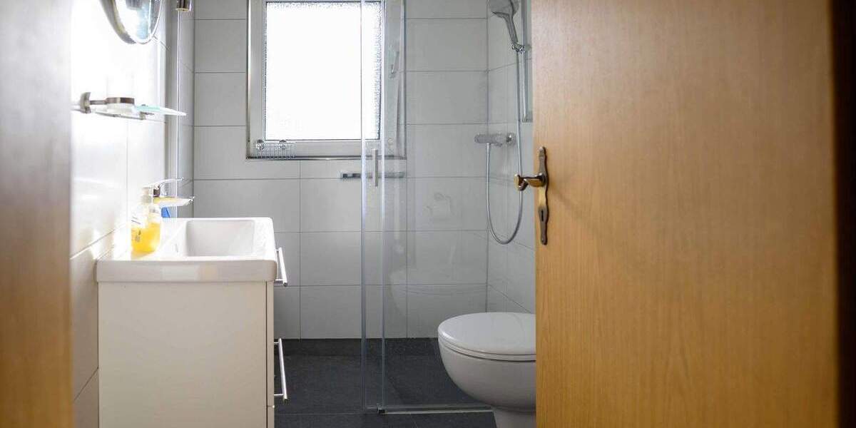 Vielseitiges Einfamilienhaus mit Einliegerwohnung in Lünen Niederaden 6 zimmer