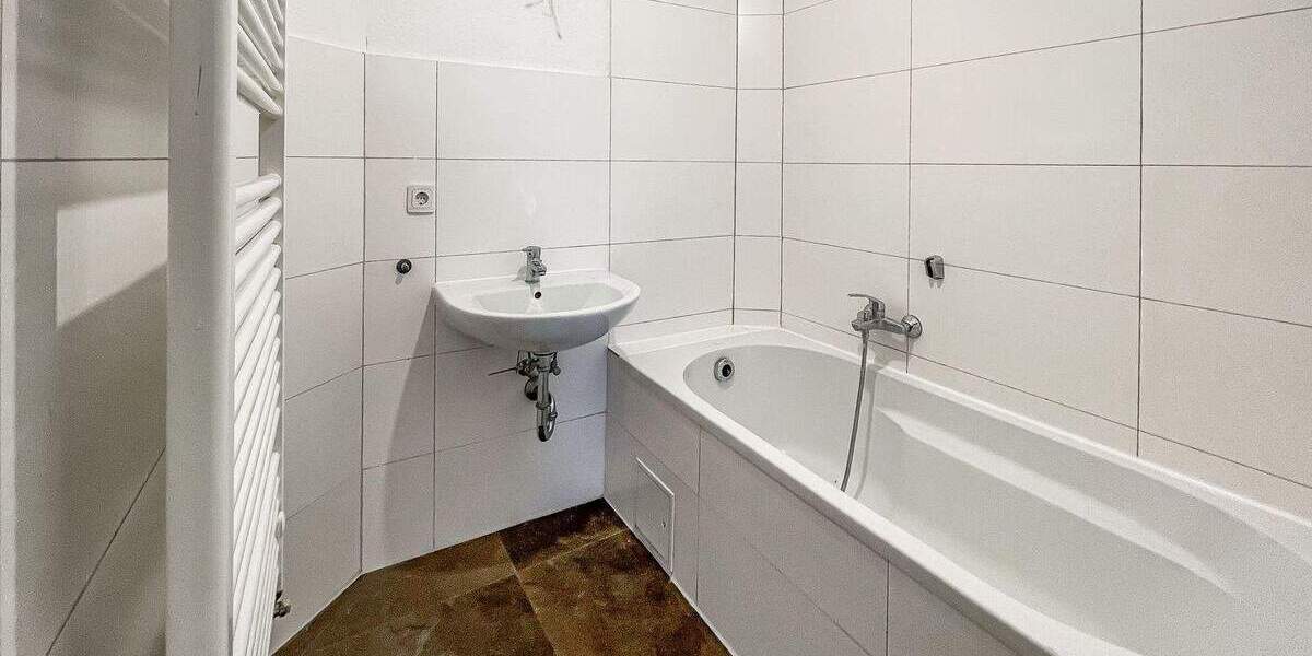 Terrassenwohnung Bochum Innenstadt - 4 Zimmer, 110 m&sup2;, 1.165&euro; | Angebot:25385552