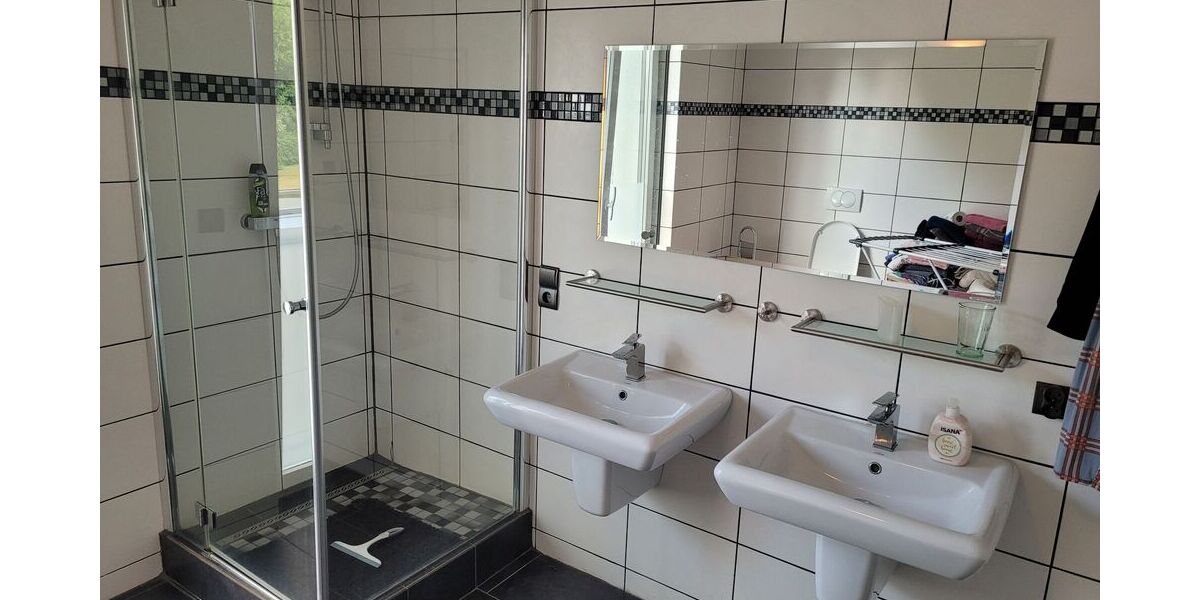 OG Wohnung in kernsaniertem Haus - Appartement Wuppertal Gemarkung Ronsdorf | Angebot:26674010