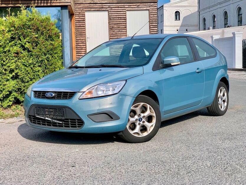 Ford Focus 290.825 km 950 € Gelsenkirchen 45884