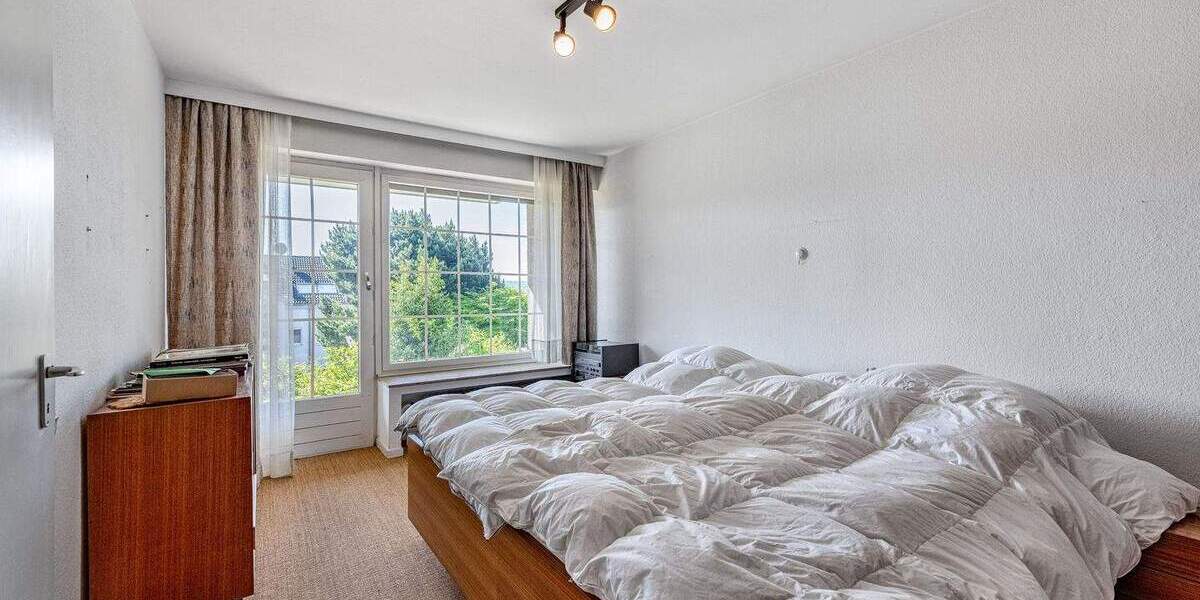 Einfamilienhaus Bochum Stiepel - 6 Zimmer, 156 m&sup2;, 699.000&euro; | Angebot:24483033