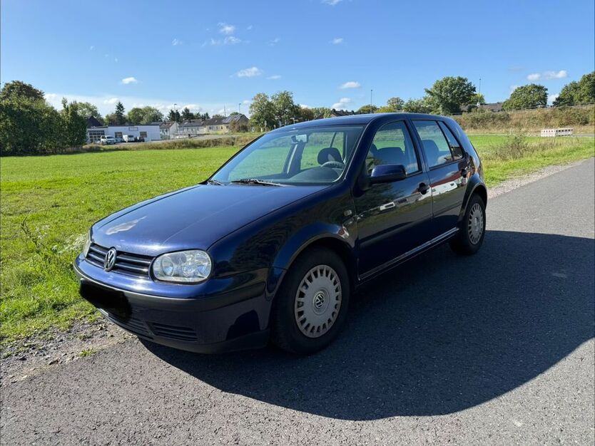 VW Golf 283.000 km 1.950 € Kamen 59174